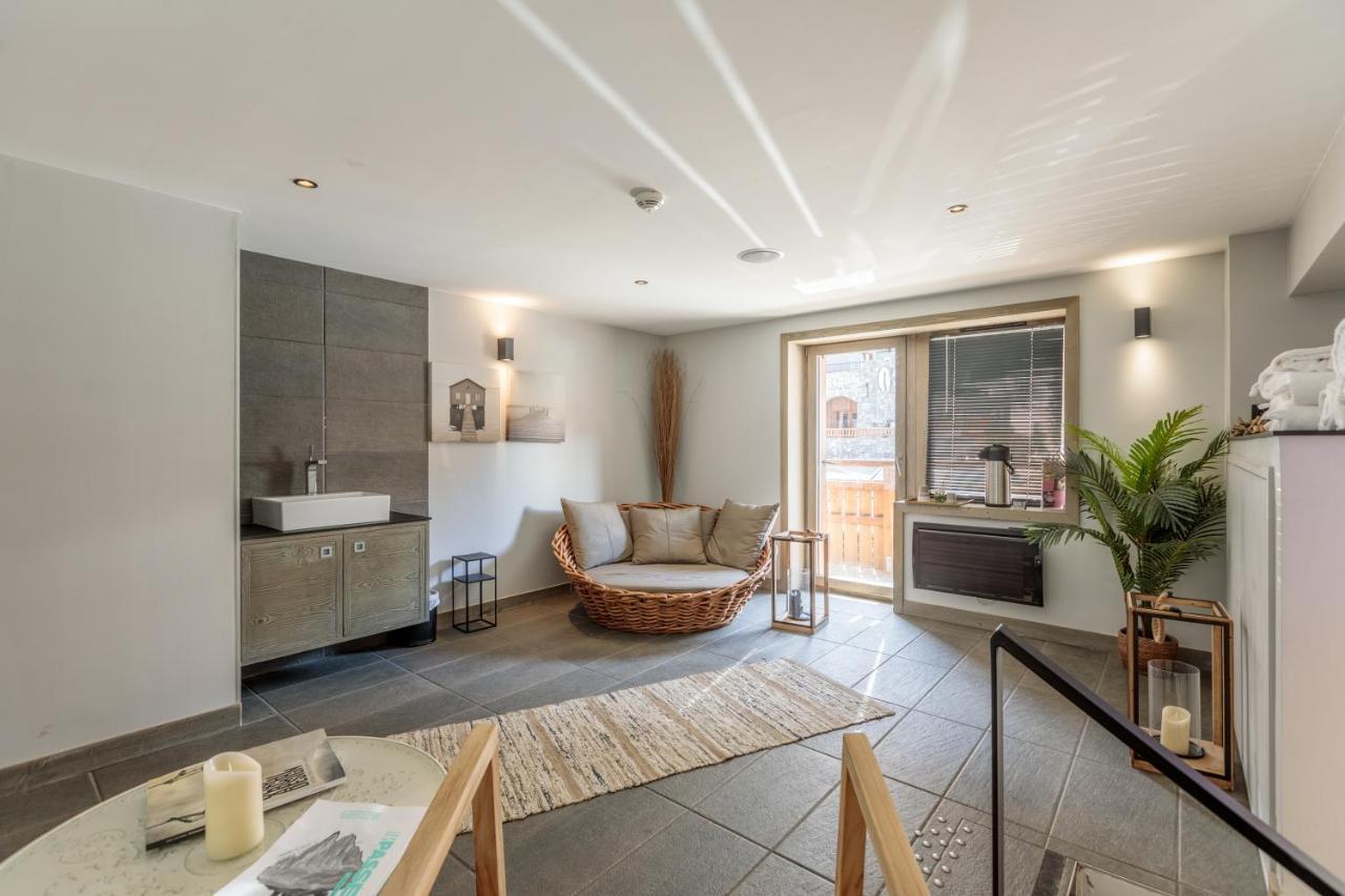 Victoria Lodge, Friendly Hotel Val-dʼIsère Exteriör bild